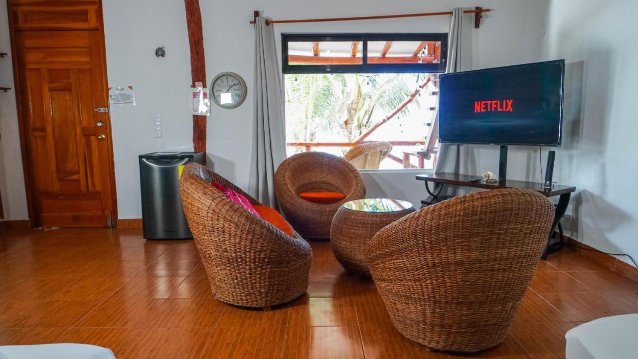 Апартаменты Choby'S House Holbox Экстерьер фото